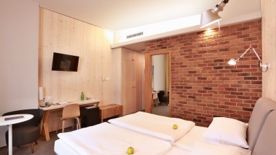15% DISCOUNT FOR EARLY BOOKING 15% DISCOUNT FOR EARLY BOOKING